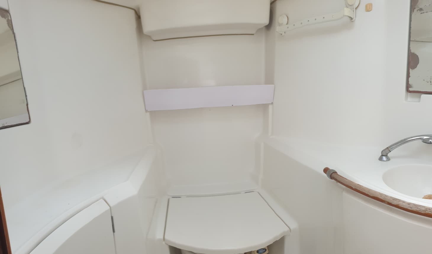 Salle de bain avant